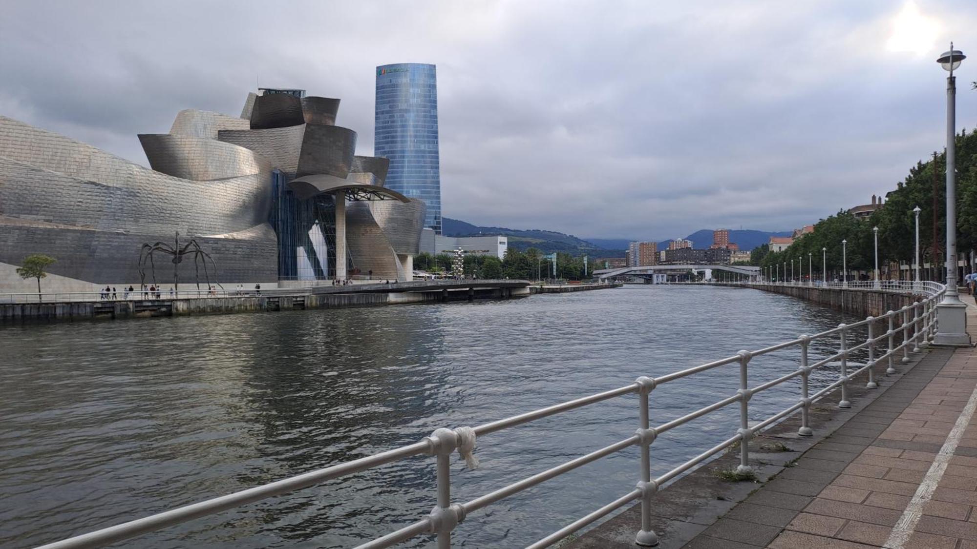 Bilbao, A Un Paso. Lejlighed Eksteriør billede